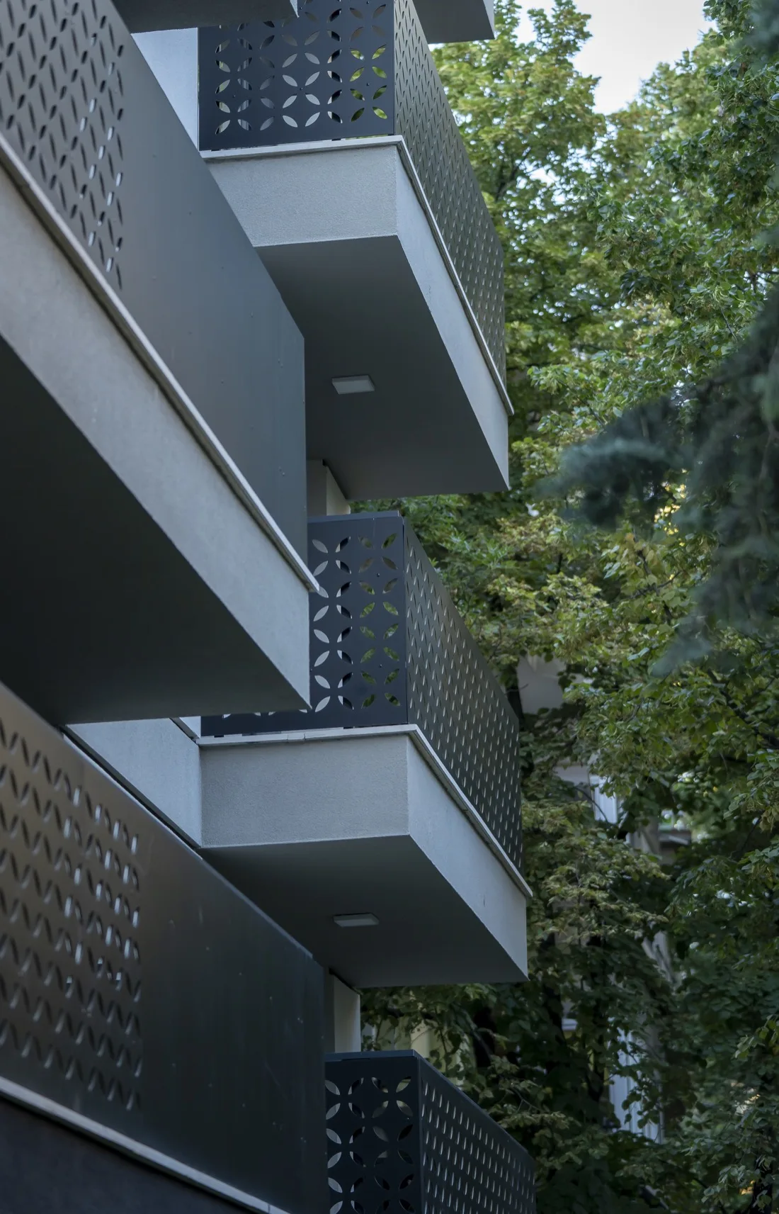 Tera Soleo — facade detail