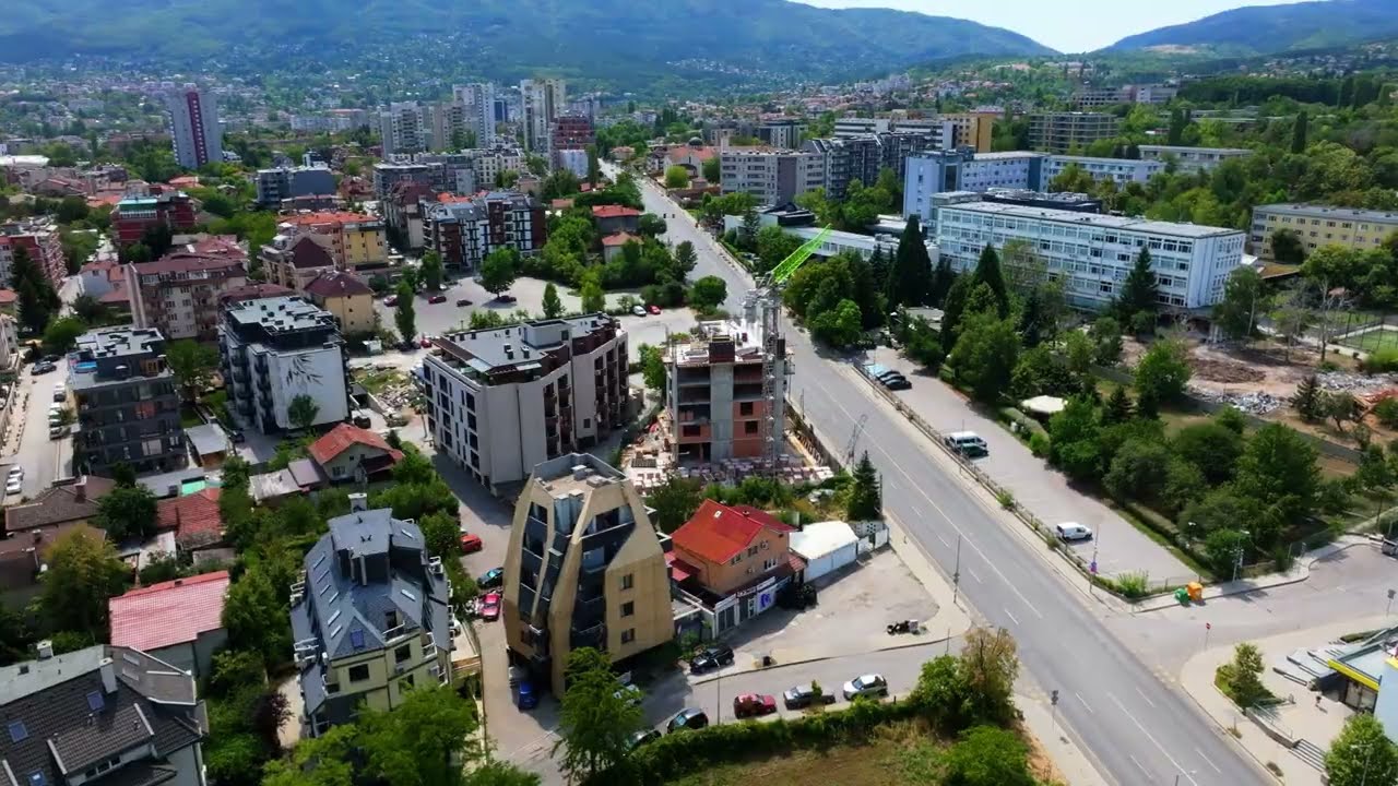 Monte Vista — кадри от строителството
